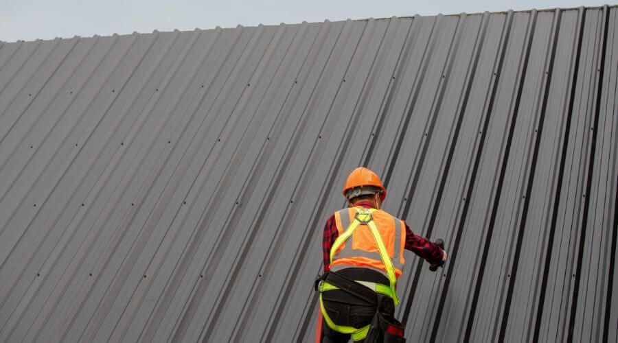 Professional metal roof installation services in Cub Run, KY